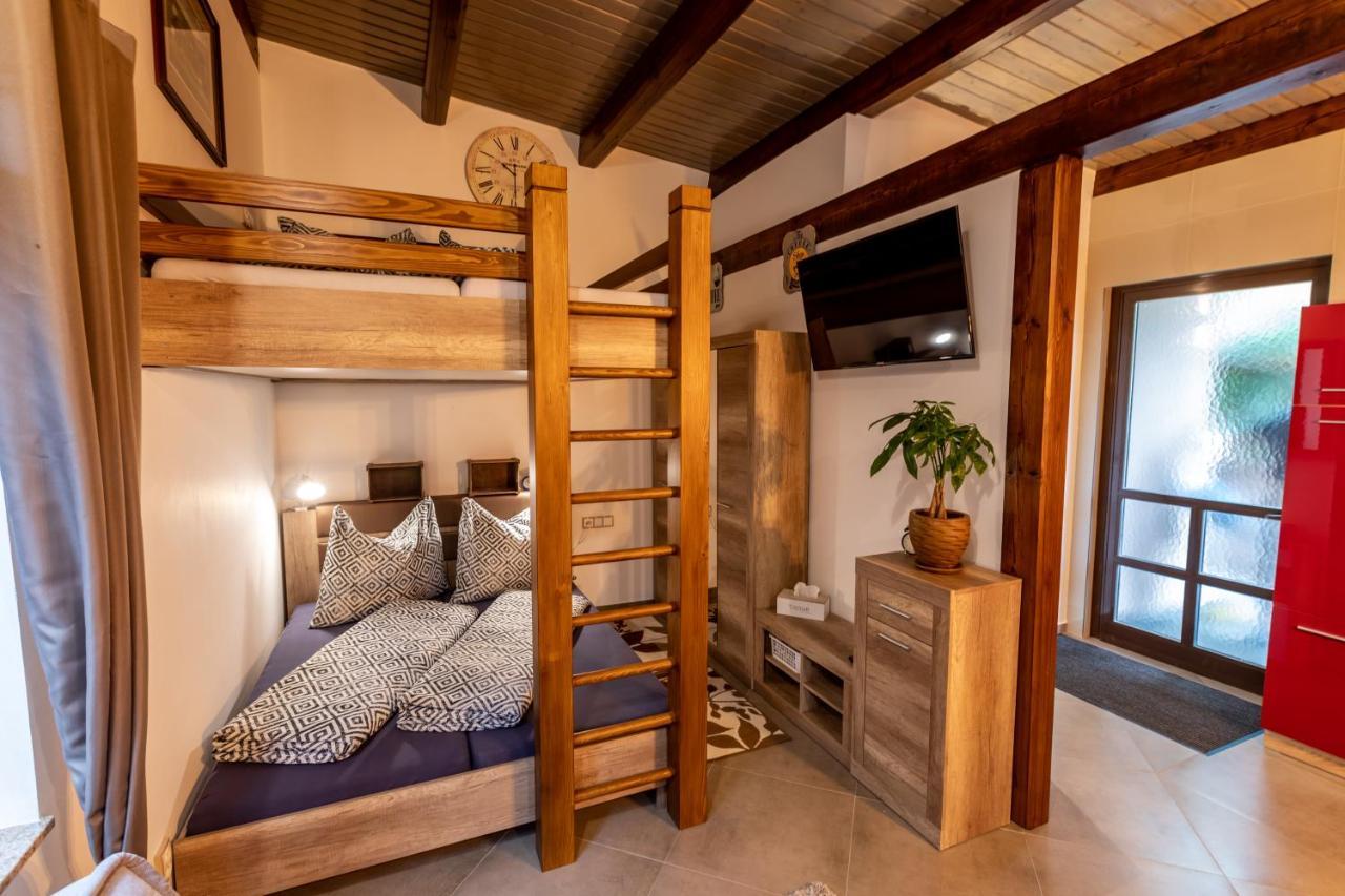 Apartment Pod Hradem - Vranovska Prehrada, Bitov-horka