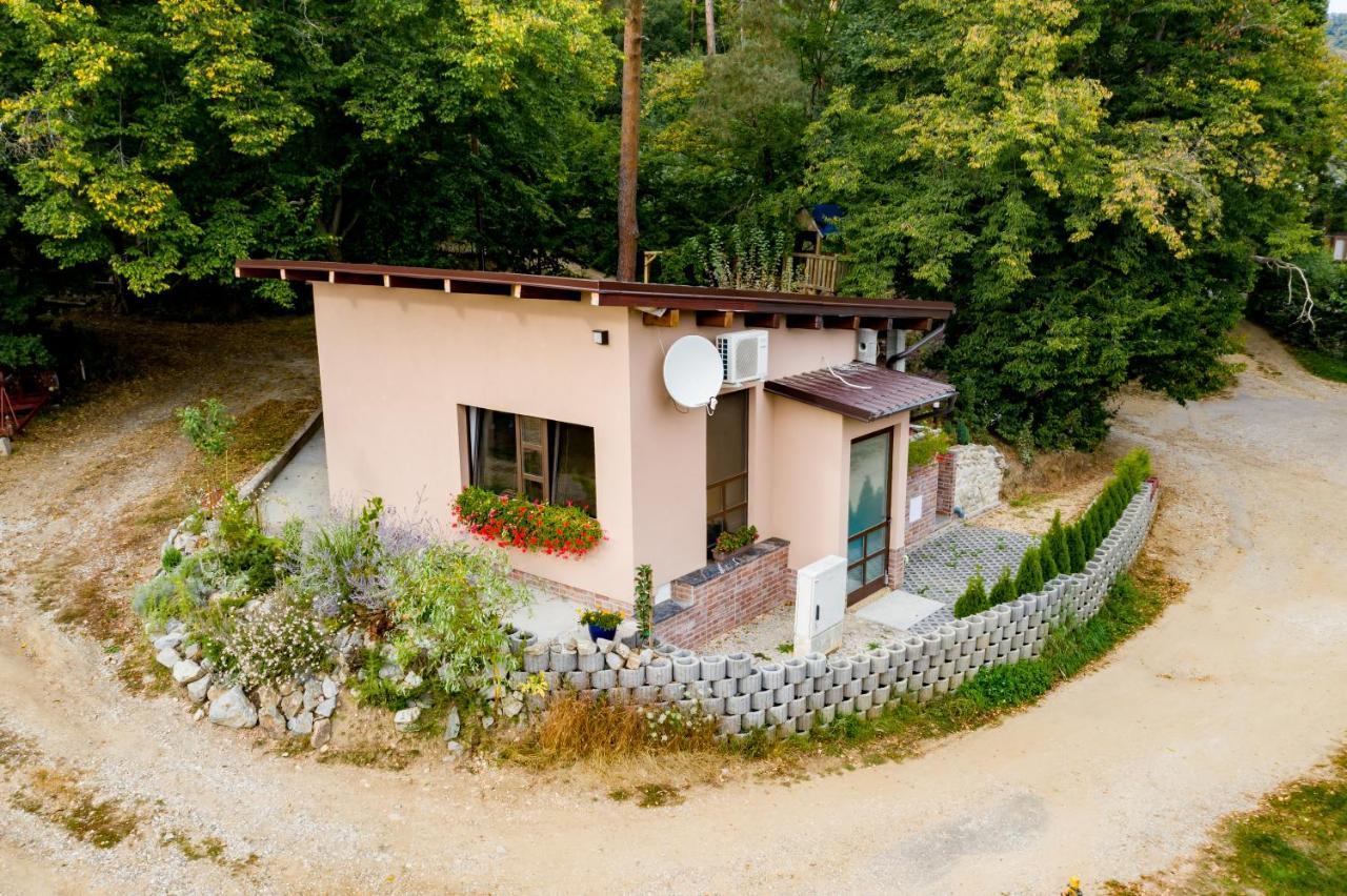 Pod Hradem - Vranovska Prehrada, Bitov-horka *